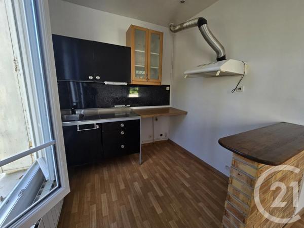 Maison à vendre  6 pièces - 80,31 m 2   ST MAUR DES FOSSES  - 94