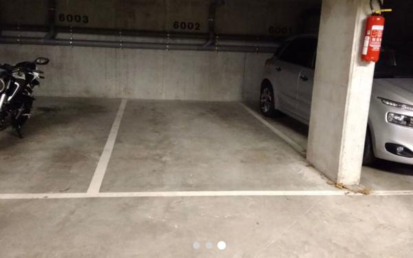 Stationnement à vendre    13 m2 Ézanville