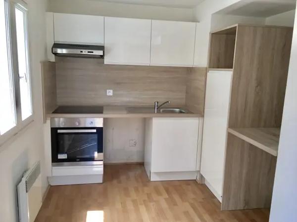 Appartement à louer 2 pièces 64.51m² Clermont-Ferrand (63000)