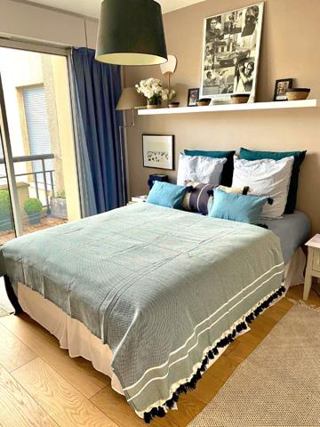 Appartement Suresnes 5 pièce(s) 120 m2