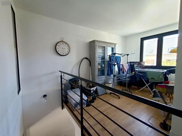 Maison à vendre à Bruz en Ille-et-Vilaine (35170), ref : 35129-6794   
Proche centre-ville