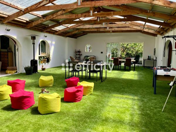 Maison 12 pièces - 450 m²