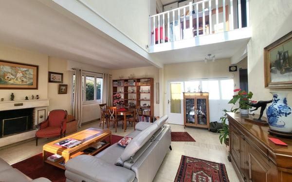 Maison à vendre    6 pièces •  Margency