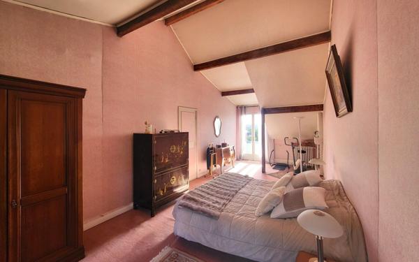 Maison à vendre    6 pièces •  Margency