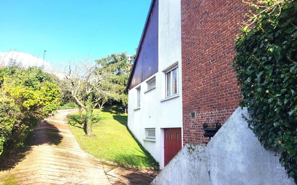 Maison à vendre    6 pièces •  Margency