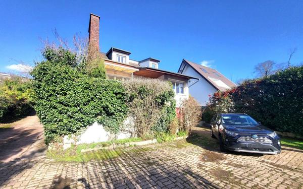 Maison à vendre    6 pièces •  Margency