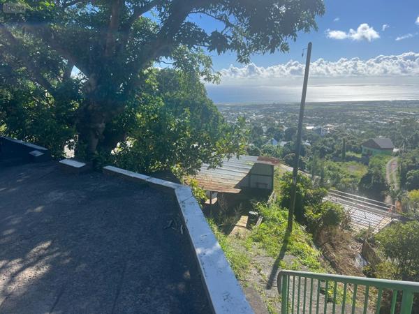 Terrain à Batir à vendre à Sainte-Clotilde à la Réunion (97490), ref : MTPAU   
La Bretagne