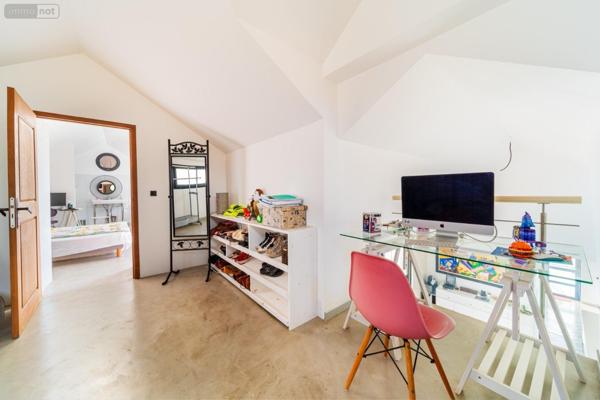 Villa à vendre à La-Saline-Les-Bains à la Réunion (97434), ref : MTLE