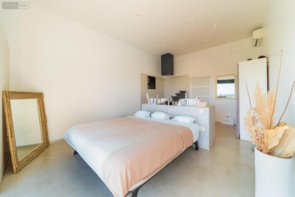 Villa à vendre à La-Saline-Les-Bains à la Réunion (97434), ref : MTLE