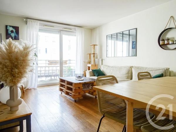 Appartement F3 à vendre  3 pièces - 66 m 2   LYON  - 69003