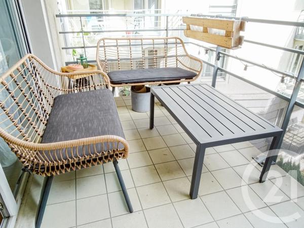 Appartement F3 à vendre  3 pièces - 66 m 2   LYON  - 69003