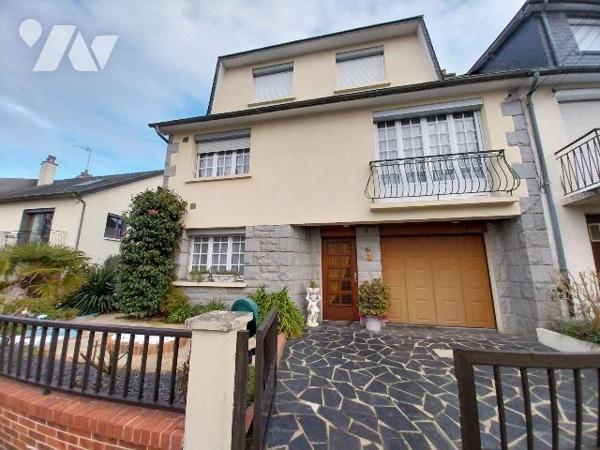 Maison à Vendre à Rennes (35000) en Ille-et-Vilaine (35)

Au coeur d'un lotissement résidenti...
