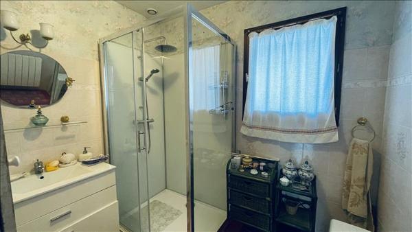 Maison à vendre |  Pineuilh |  5 pièces | 120 m²