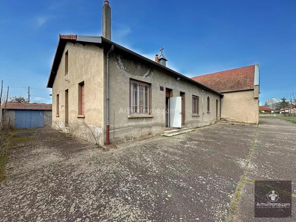 Vente Immeuble 6 pièces 650 m2 à Roanne