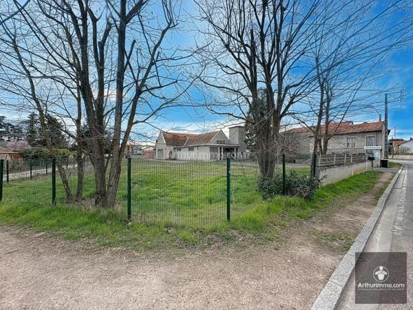 Vente Immeuble 6 pièces 650 m2 à Roanne