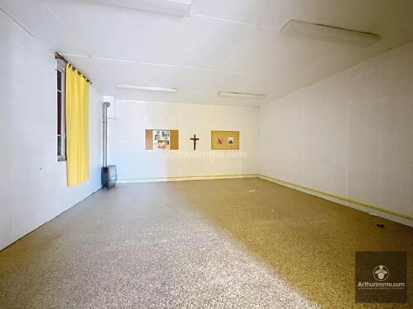 Vente Immeuble 6 pièces 650 m2 à Roanne