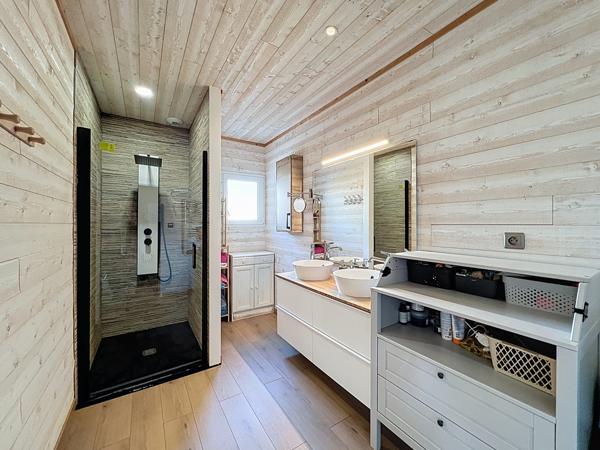 Maison 4 pièces - 101 m² Exclusivité efficity