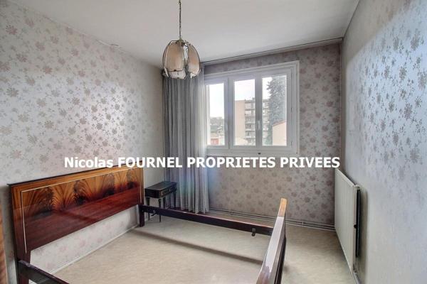 Appartement St Priest En Jarez 5 pièce(s) 66.75 m2