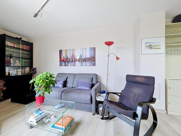 Appartement 4 pièces 90m² avec terrasse plein ciel 100m²