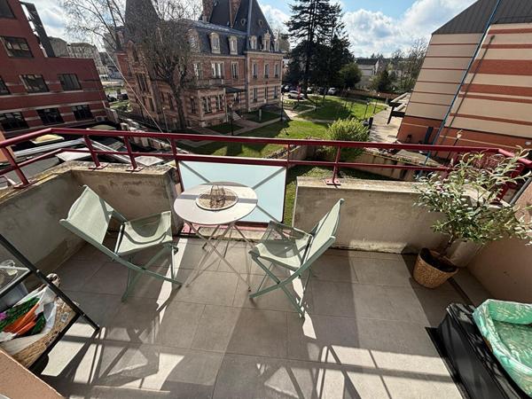 À vendre Charmant 2 pièces de 37 m² à Melun Emplacement idéal !