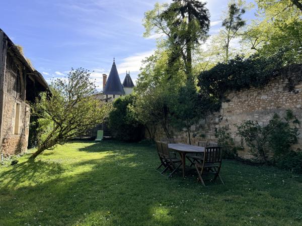 Maison 6 pièce(s) 4 chambre(s) 256 m²