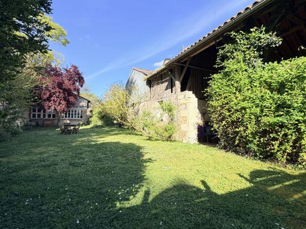 Maison 6 pièce(s) 4 chambre(s) 256 m²