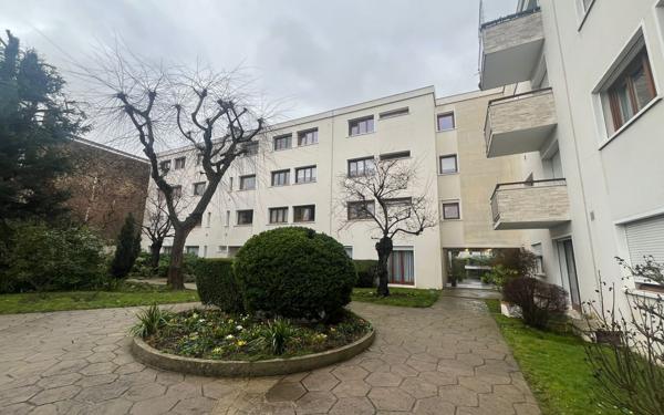 Appartement à louer    1 pièce • 29,30 m2 Nogent-sur-Marne