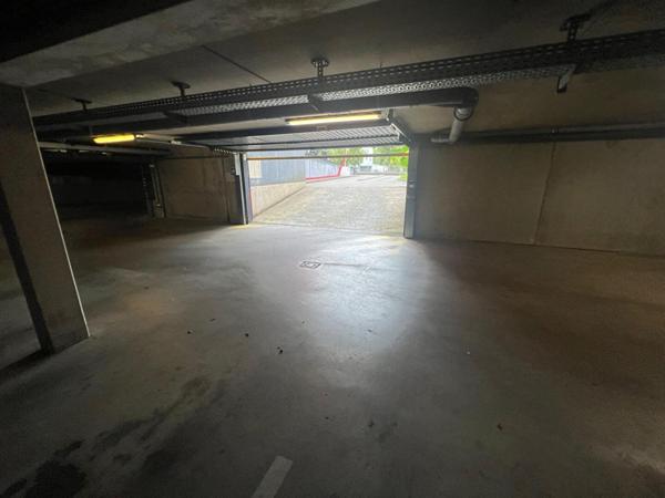 A LOUER : Parking à LA MADELEINE • GARES • 60 € CC • Réf. 5830