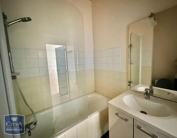 Appartement à louer 2 pièces 34m² Saint-Étienne (42000)