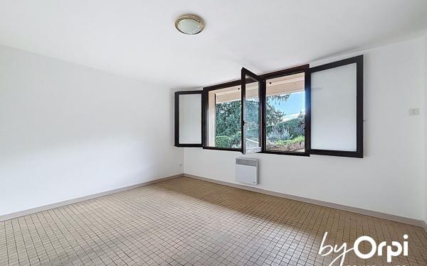 Maison à vendre    4 pièces •  Saint-Éloy-les-Mines