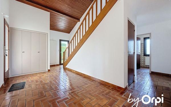 Maison à vendre    4 pièces •  Saint-Éloy-les-Mines