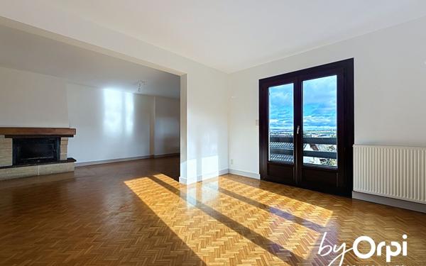 Maison à vendre    4 pièces •  Saint-Éloy-les-Mines