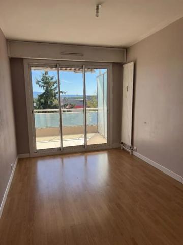 Appartement à louer à Ferney-Voltaire (01210)
