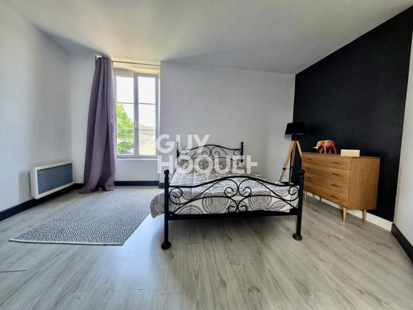 CHARMANTE MAISON DE VILLE RENOVEE 220 m²  AVEC JARDIN