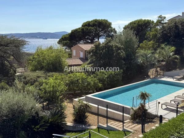 Vente                                                      Appartement
                        
                     4 pièces                      105 m2                     à Sainte-Maxime
