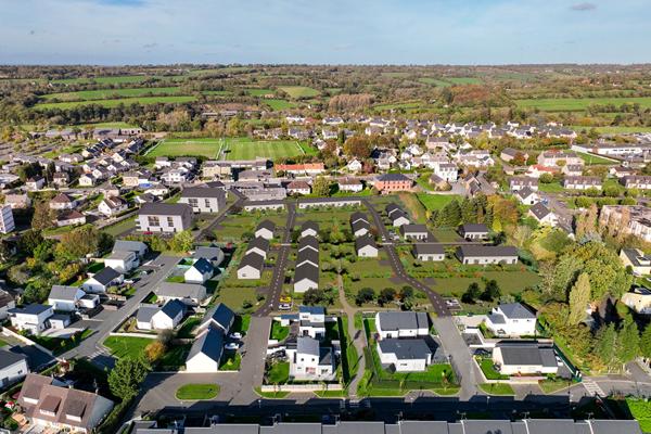 Terrain Constructible 3859m² Viabilisé