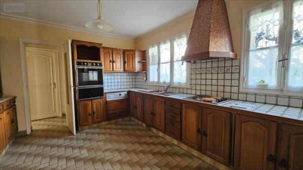 Maison individuelle à vendre à Vendôme dans le Loir-et-Cher (41100), ref : 41050-1089105