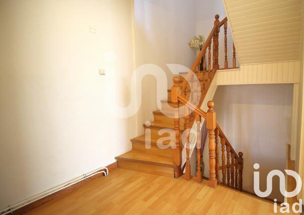 Maison traditionnelle 6 pièces de 119 m² à Luxeuil-les-Bains (70300)