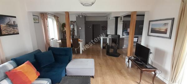 Tres jolie maison renovee avec gout, a deux pas des commodites !