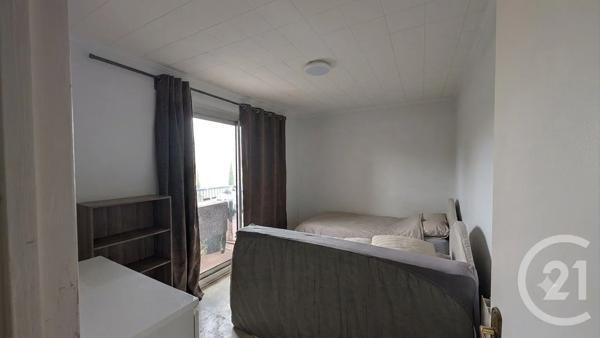 Appartement F4 à vendre  4 pièces - 69 m 2   MARSEILLE  - 13004