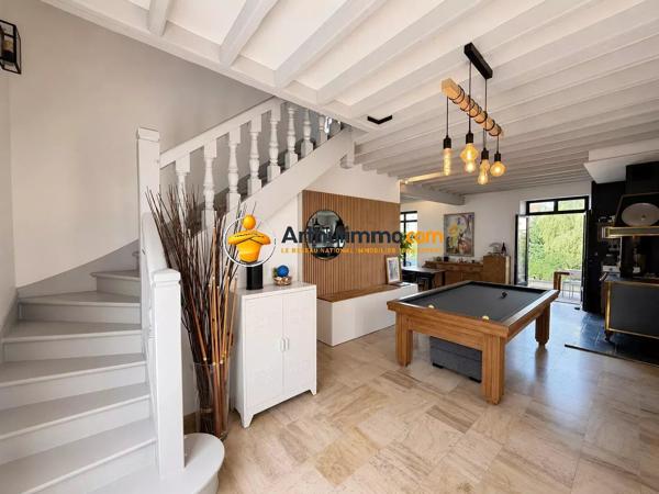 Vente                                                      Maison
                        
                     9 pièces                      220 m2                     à Coulommiers