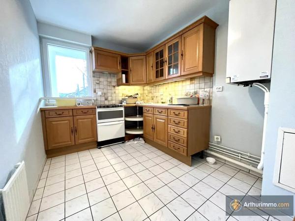 Vente                                                      Appartement
                        
                     4 pièces                      75 m2                     à Livry-Gargan