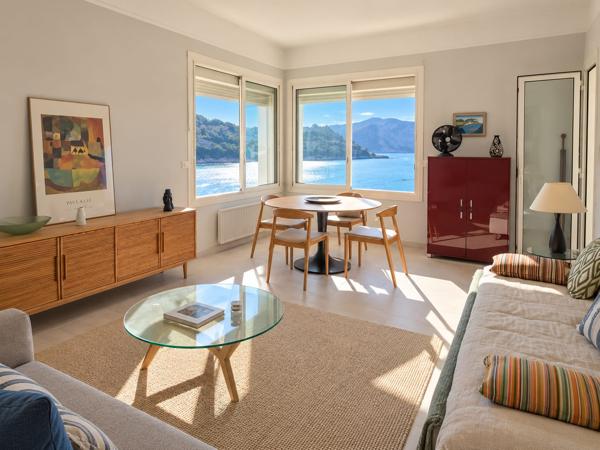 CASSIS APPARTEMENT T3, VUE PANORAMIQUE PORT ET CAP CANAILLE, ACCES PRIVE MER