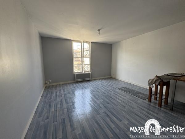 Location Appartement - 2 pièces - 51m² - COGNAC Centre-ville