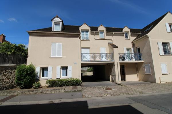 Appartement dans Le Mesnil-Saint-Denis