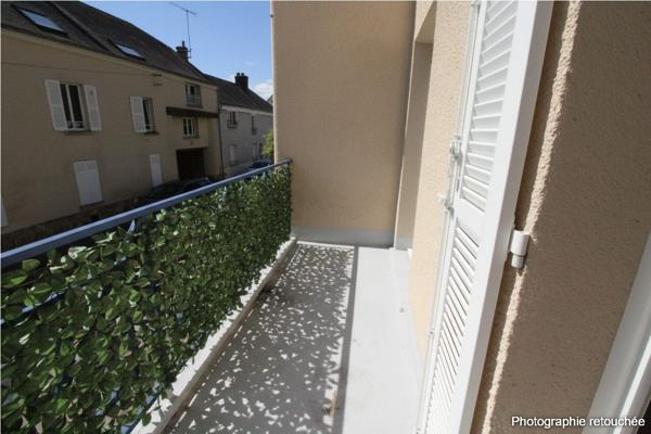 Appartement dans Le Mesnil-Saint-Denis