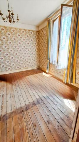 Maison de campagne à rénover 7 pièce(s) 160 m2