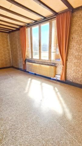 Maison de campagne à rénover 7 pièce(s) 160 m2