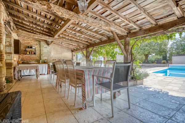Élégante Maison de Maître du XIXème siècle, avec annexe, piscine et parc arboré