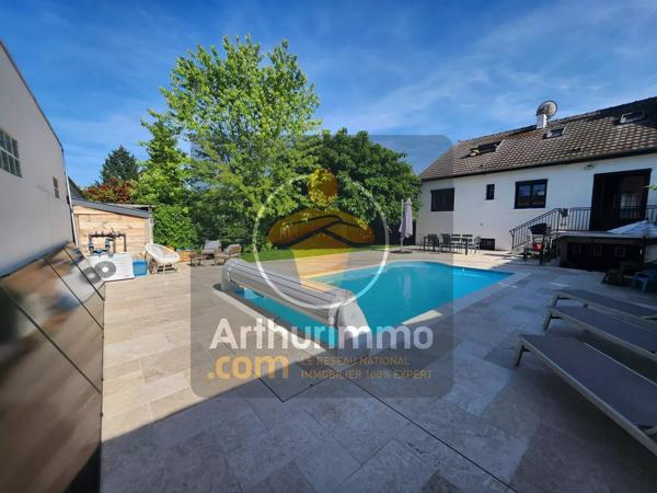 Vente                                                      Maison
                        
                     6 pièces                      145 m2                     à Ormesson-sur-Marne